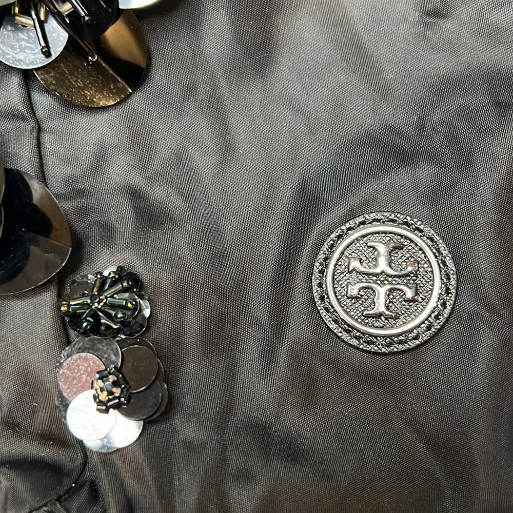 Tory Burch Flower Cluster Tote in Black - Picture 9 of 10